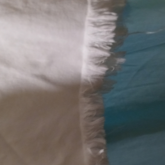 White High Rise Bermuda Shorts Distressed - Picture 5 of 11